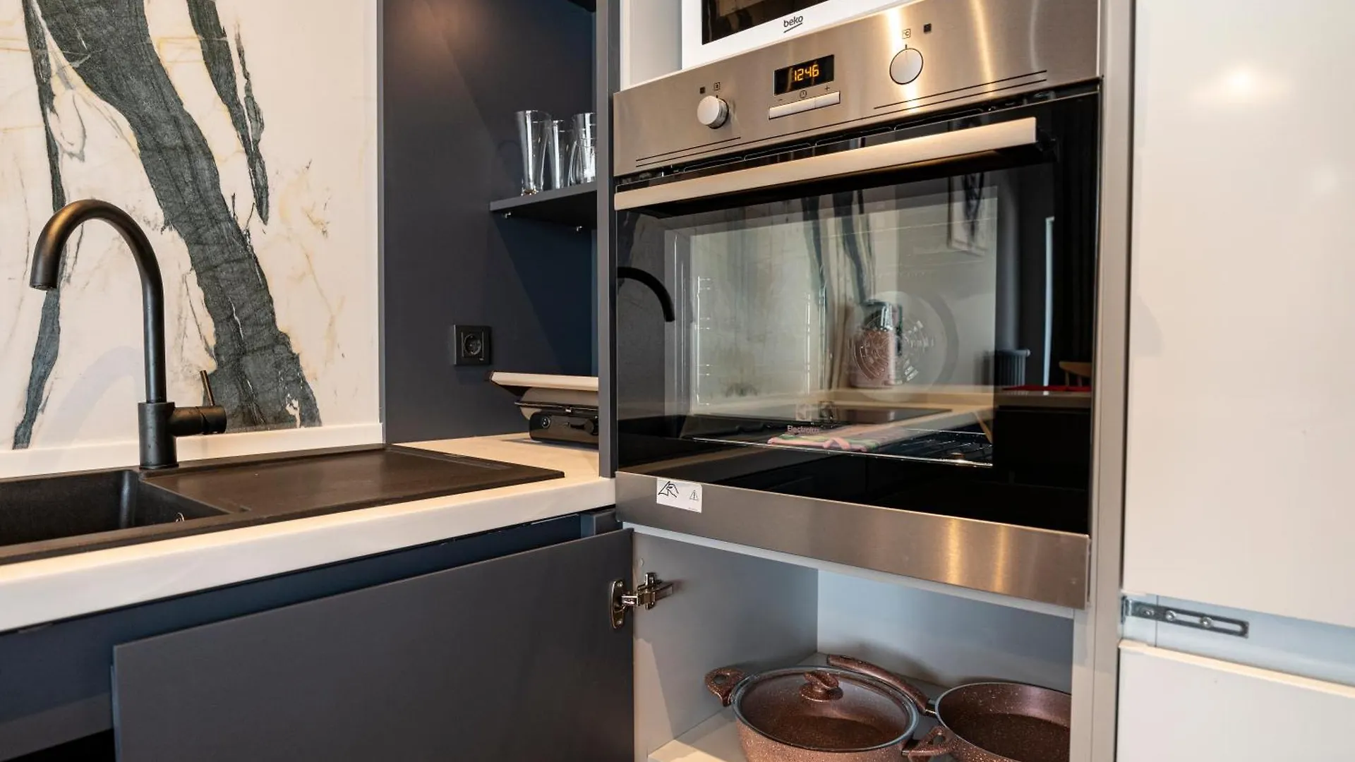 Beyoglu Benesta Residence, 1 Bedroom Apartment No-158 Istanbul